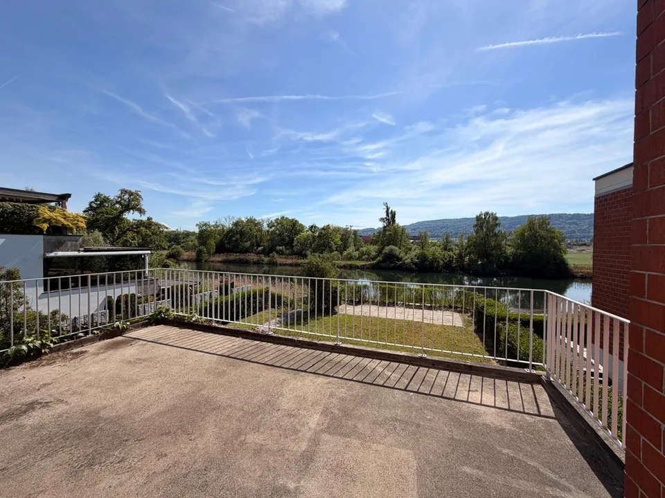 Schöne und grosse 5.5-Maisonette-Wohnung am schönen Limmat