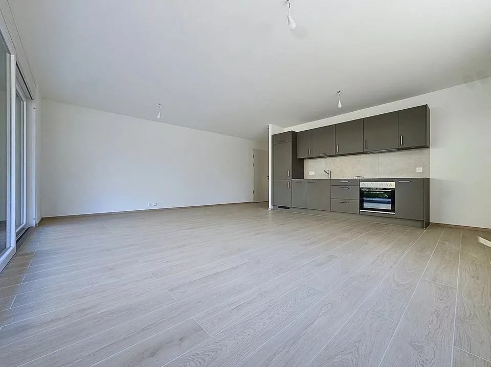 Zu vermieten in Uvrier 3.5-Zimmer-Wohnung mit Terrasse