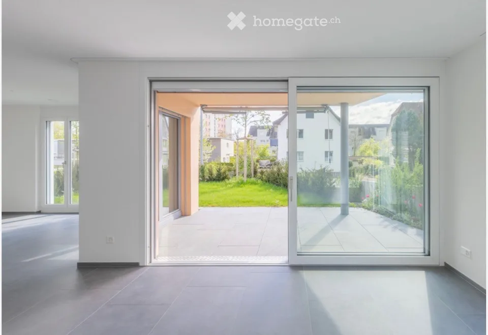 Appartamento moderno di 3,5 locali con giardino a Wohlen AG