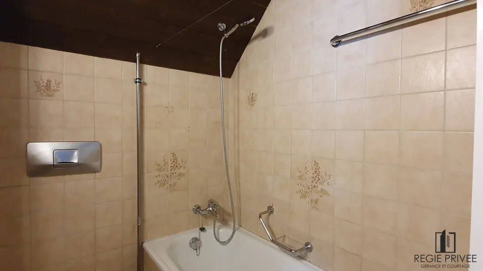 3.5 Zimmer Wohnung in La Chaux-de-Fonds – Foto 7 von 8