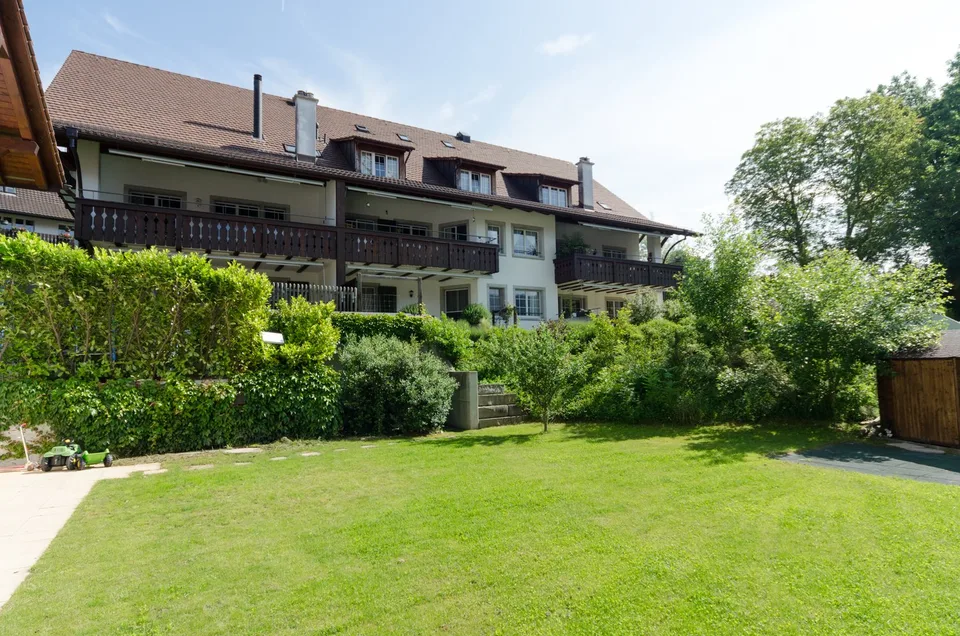 Charmante 4-Zimmer-Maisonette-Wohnung in Oberweningen