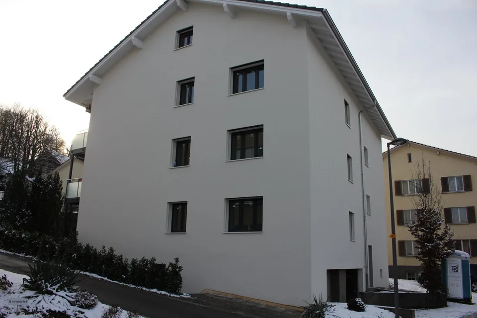 Helle 4.5-Zimmer-Wohnung mit Gartensitzplatz in Burgdorf – sofort verfügbar!