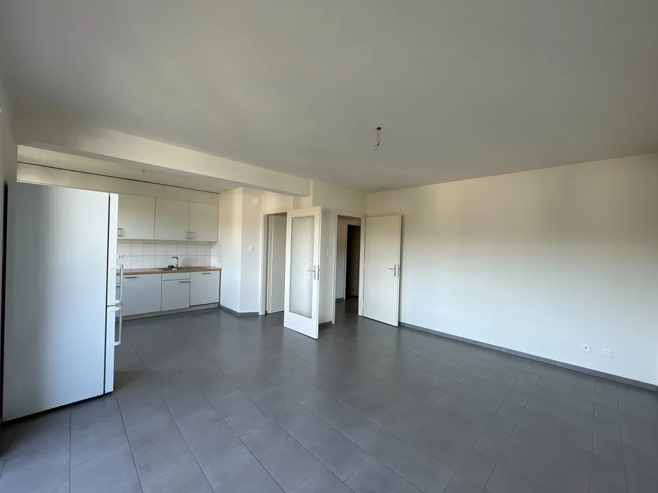 Charmanter 2,5-Zimmer-Wohnung mit schöner Aussicht und 1. Nettomiete kostenlos!