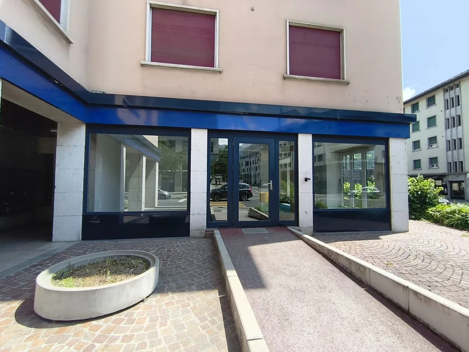 Büros der Extraklasse  Mehr als 365 m²  Premium-Lage in Sion!