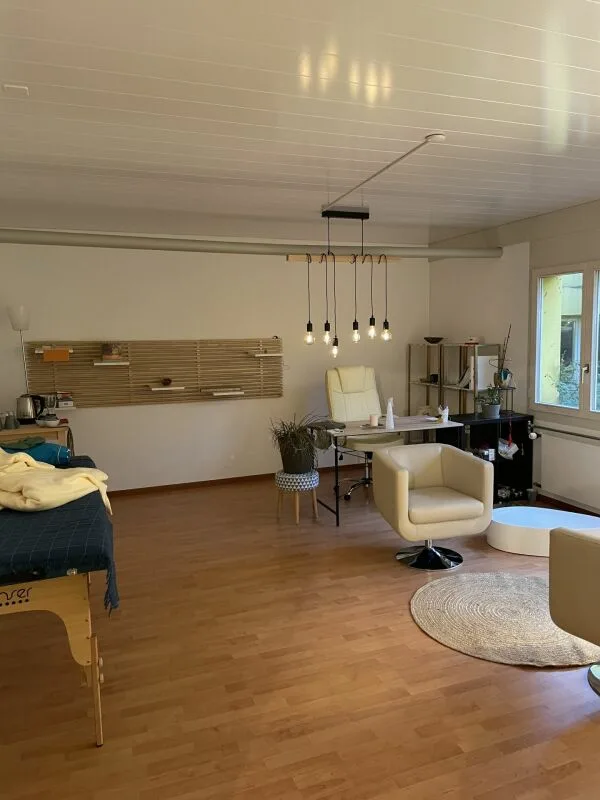 Espace commercial au centre de Hindelbank