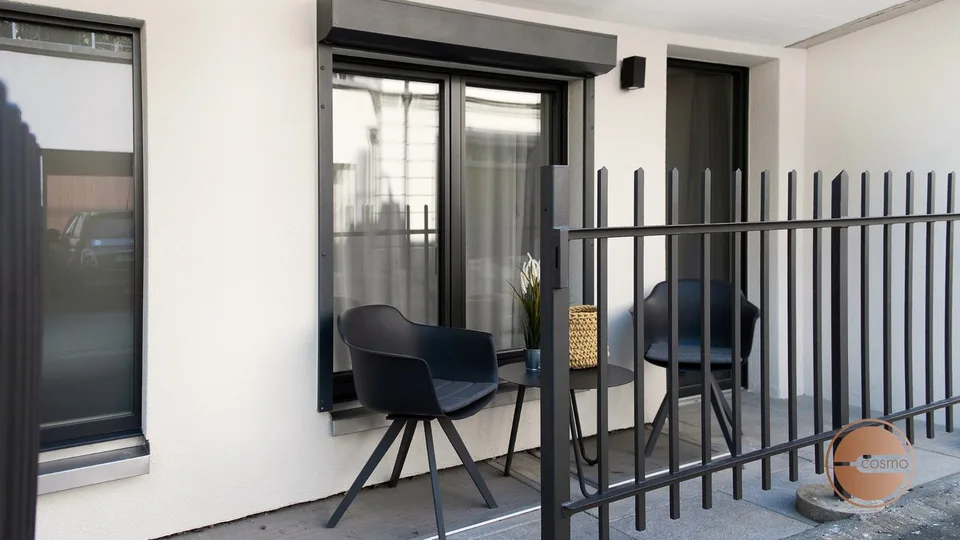 COCOON COMFORT – COSY STUDIO SERVICED APARTMENT
