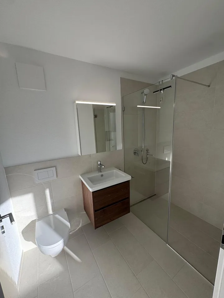1-Zimmerwohnung im Grünen mit modernem Innenausbau