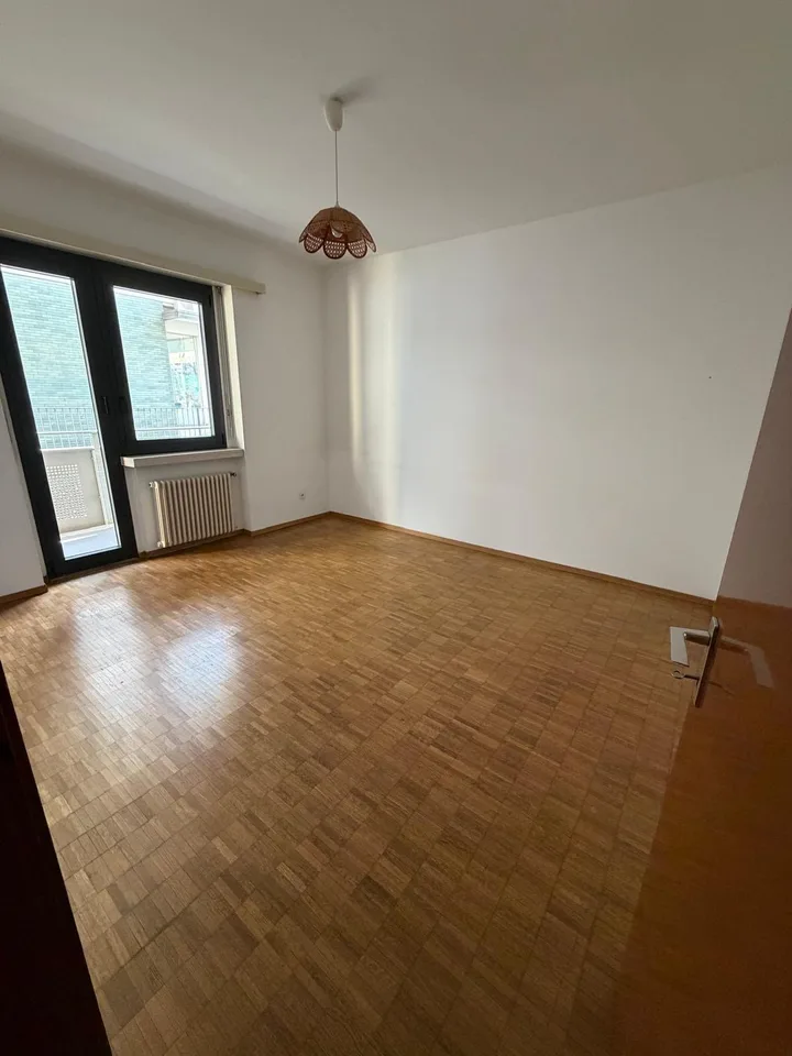 Wohnung mit 3 Zimmern und Balkon in Via Maggio, Lugano