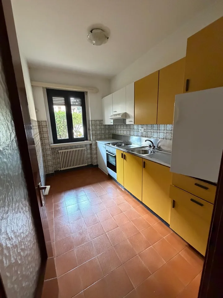 Wohnung mit 3 Räumen und Balkon in der Via Maggio, Lugano – Foto 7 von 10
