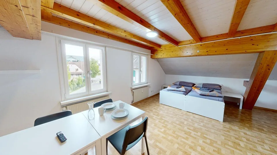 Z 9 / Vollausgerüstetes, möbliertes WG-Zimmer mit / TV / Internet