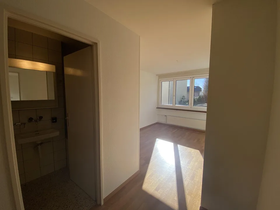 Appartement in Les Geneveys-sur-Coffrane – Foto 6 von 12