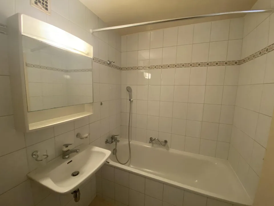 Appartement in Les Geneveys-sur-Coffrane – Foto 9 von 12