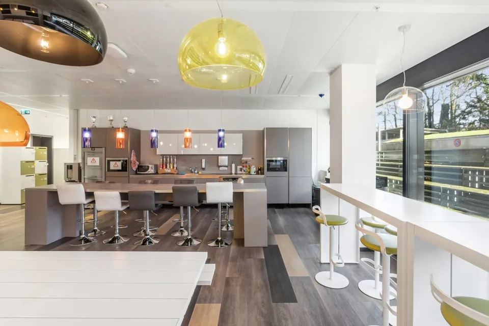 Rare opportunity in a strategic sector – photo 12 of 12