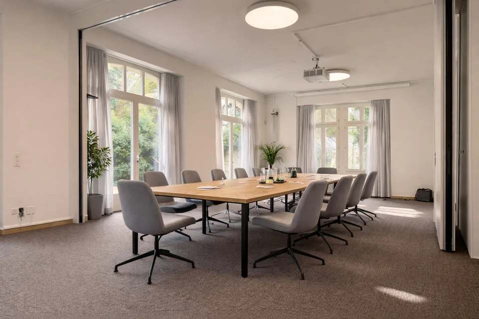 Büro/Praxis in historischer Villa an exklusiver, diskreter Stadtlage