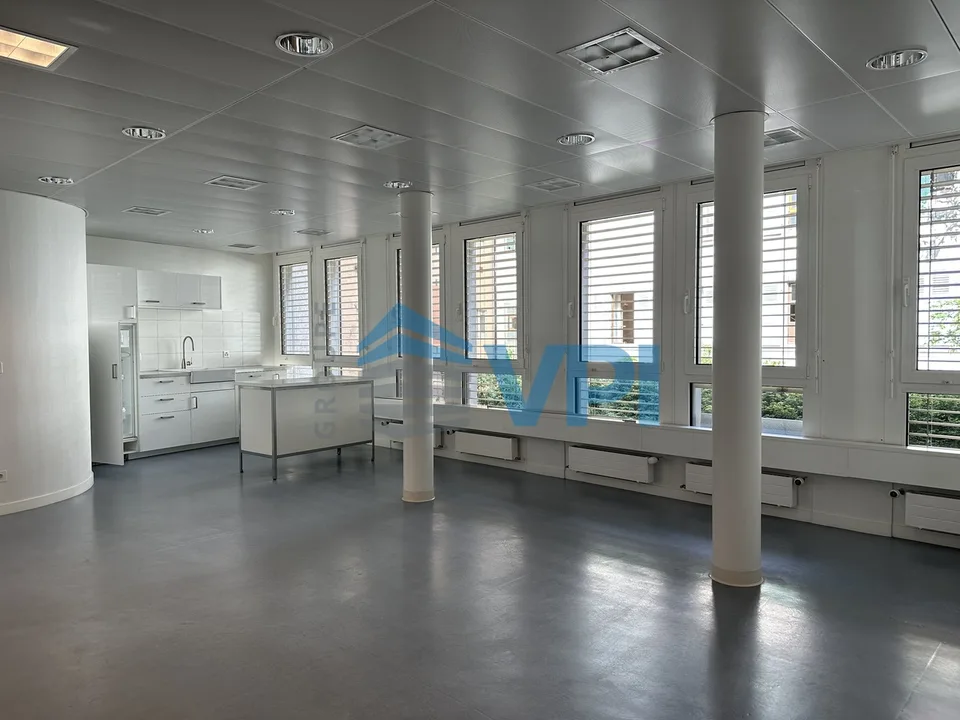 Surface commerciale de 570 m² au coeur de Nyon – Foto 7 von 13