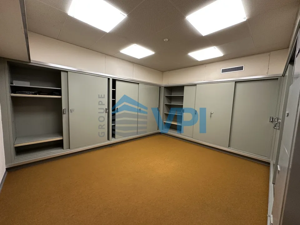 Surface commerciale de 570 m² au coeur de Nyon – Foto 10 von 13