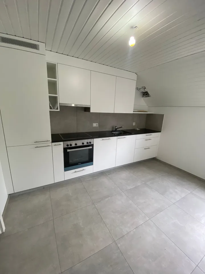 Charmanter Duplex mit 4 Zimmern in Couvet