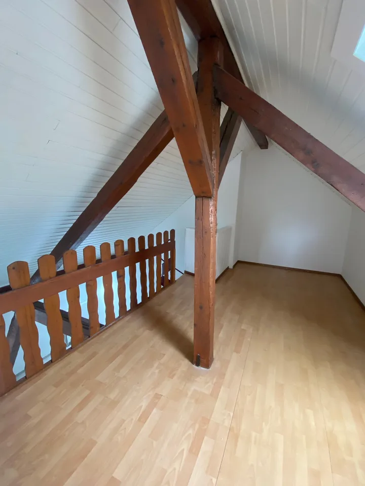 Charmantes Duplextwo-Raum-Wohnung mit 4 Zimmern in Couvet – Foto 10 von 11