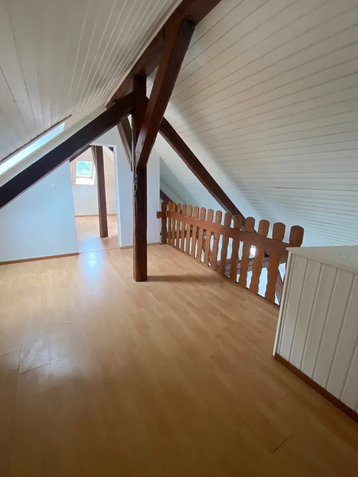 Charmantes Duplextwo-Raum-Wohnung mit 4 Zimmern in Couvet – Foto 11 von 11