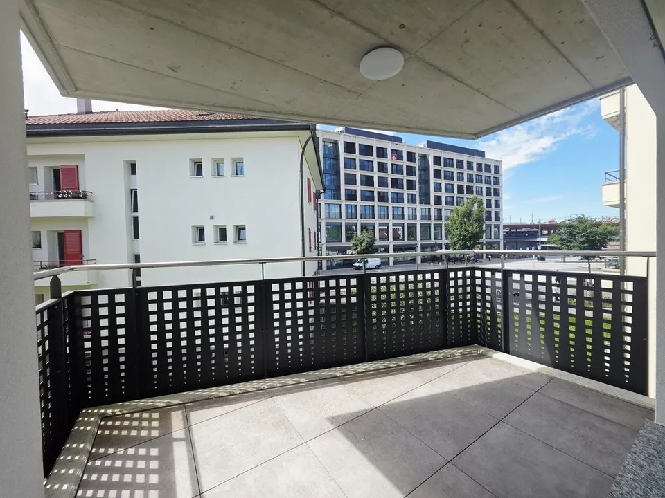 Appartamento 3.5 locali a CHF 1'950.-/mese spese incluse