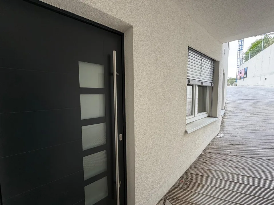 Bureau moderne au sous-sol – Schaffhausen, Thayngerstrasse 40