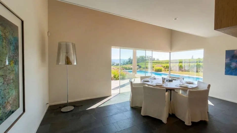 Villa d'eccezione con vista spettacolare sul lago e l'isola St. Pierre