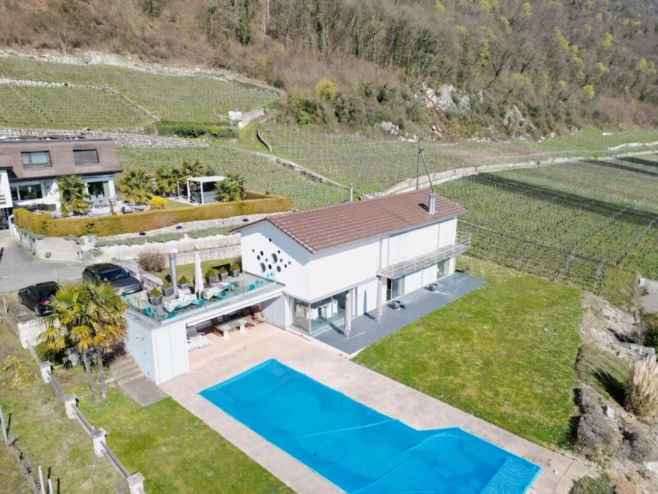 Villa d'eccezione con vista spettacolare sul lago e l'isola St. Pierre
