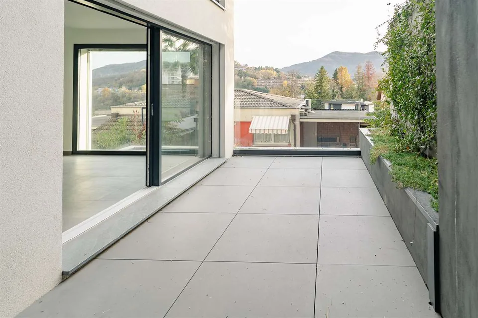 Vacallo: grande 2.5 locali con ampia terrazza
