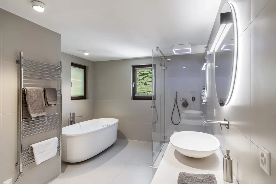 Top ausgestattete und gut gelegene 5.5 Zimmer Wohnung – Foto 9 von 11