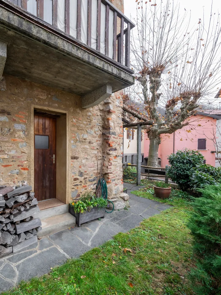 Vendesi caratteristica casa di nucleo Iseo – foto 6 di 17