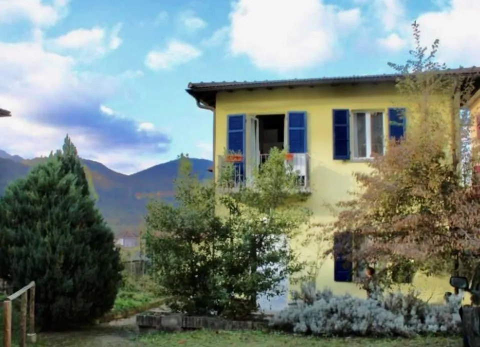 Casa bifamiliare nel cuore di Mendrisio - Ottimo investimento