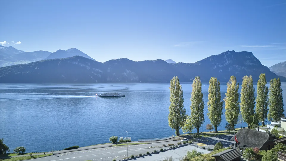 Bauparzellen mit See- und Bergsicht