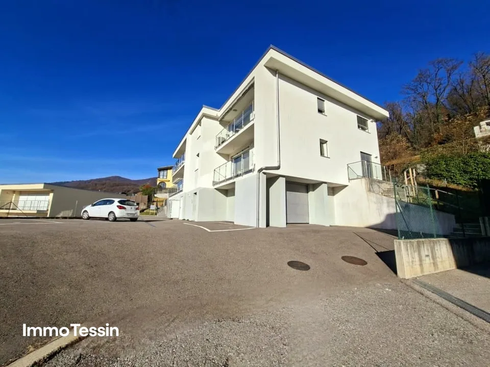 TOP PREIS: Schöne & helle Wohnung in einer kleinen Wohnanlage mit nur 4 Einheiten an ruhiger Lage im Mendrisiotto