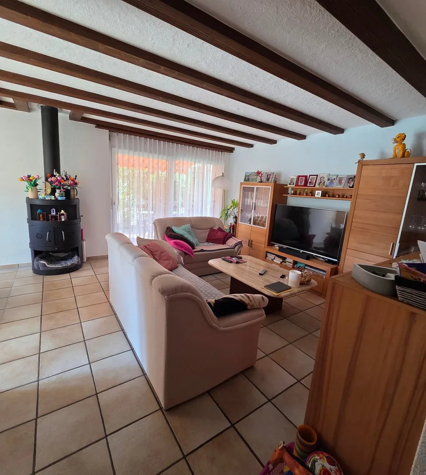 2 demi-maisons avec 5,5 pièces chacune à vendre dans un quartier calme à Balsthal