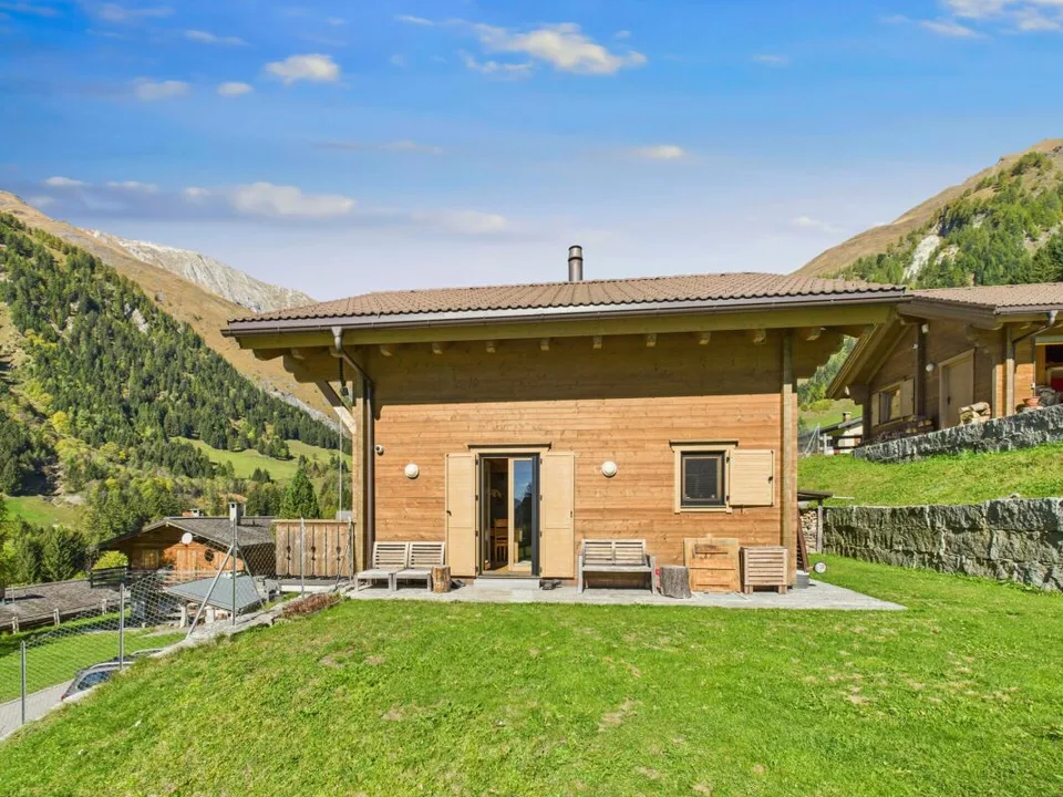 Wunderschönes Chalet mit unverbauter Aussicht auf die Berge