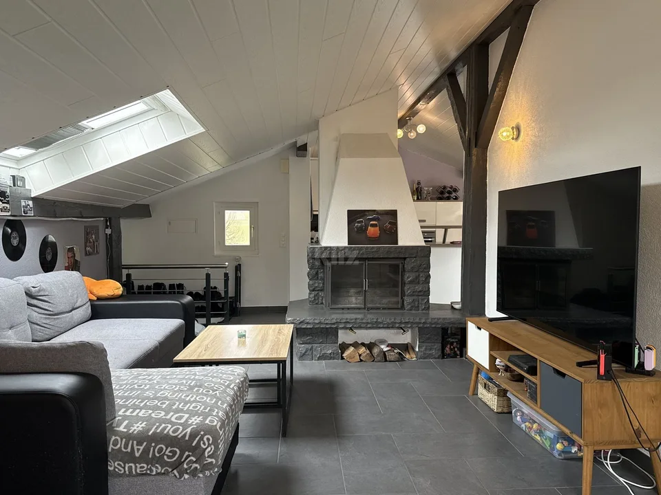 Charmante maison de 3 appartements avec jardin et piscine – photo 8 sur 13