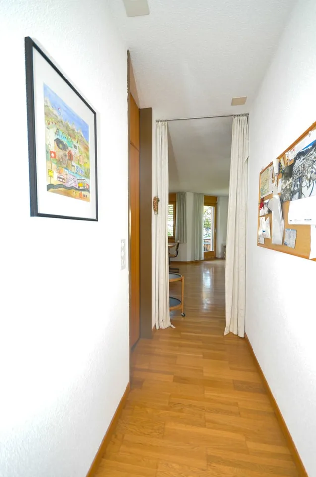 RESERVED Charming 2.5-room apartment – photo 8 of 13