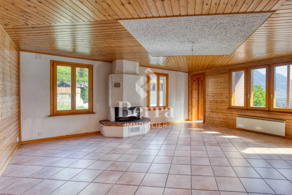 Villa indipendente con grande potenziale