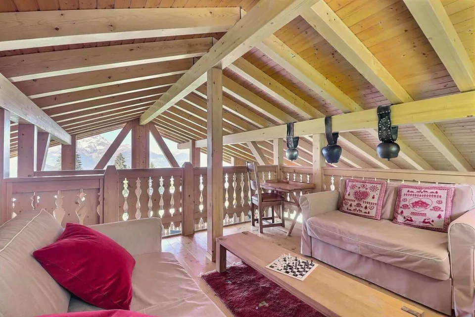 Chalet mit Panoramablick auf die Alpen - 5 Zimmer