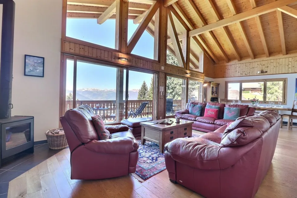 Chalet mit Panoramablick auf die Alpen - 5 Zimmer
