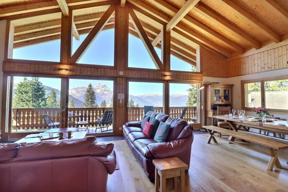 Chalet avec vue panoramique sur les Alpes - 5 pièces