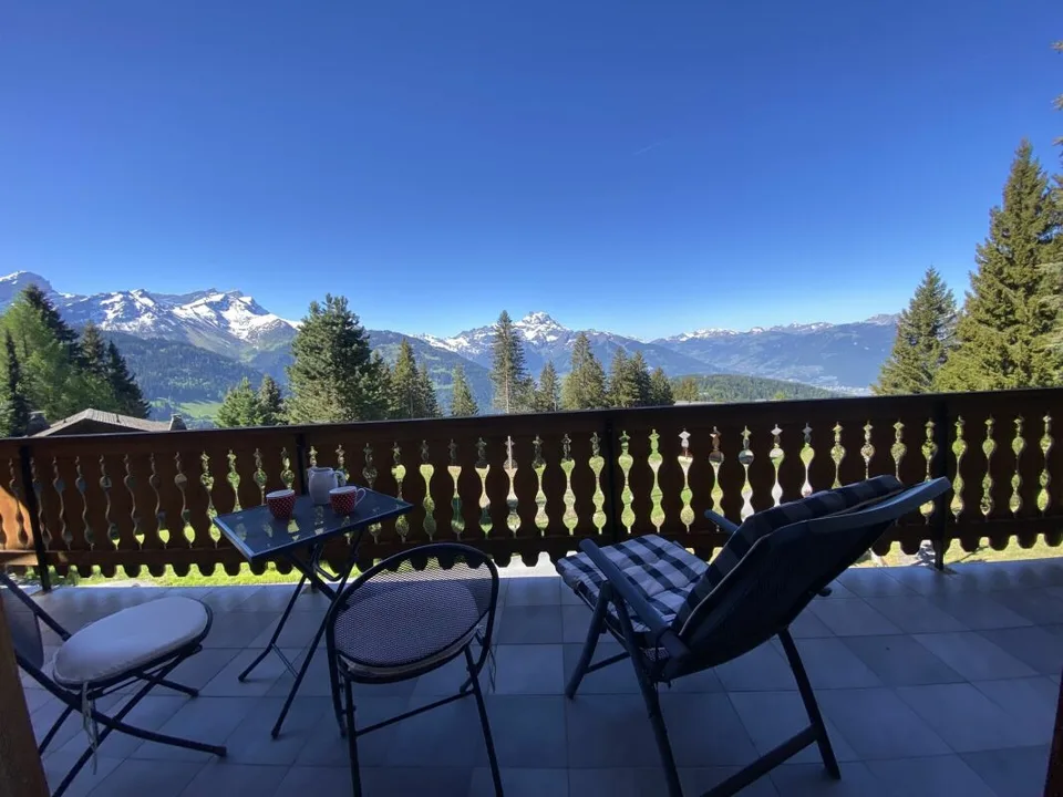 Chalet mit Panoramablick auf die Alpen - 5 Zimmer