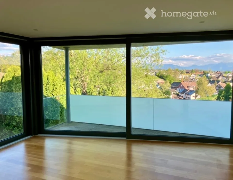 7-Zimmer-Einfamilienhaus mit Bergpanorama