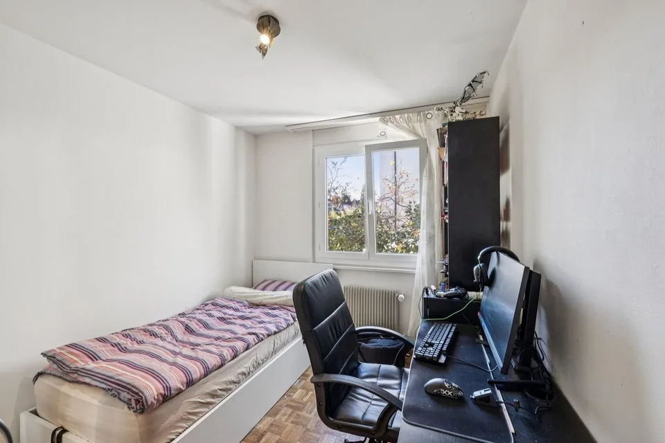 Appartamento con 4,5 locali e balcone – foto 7 di 11