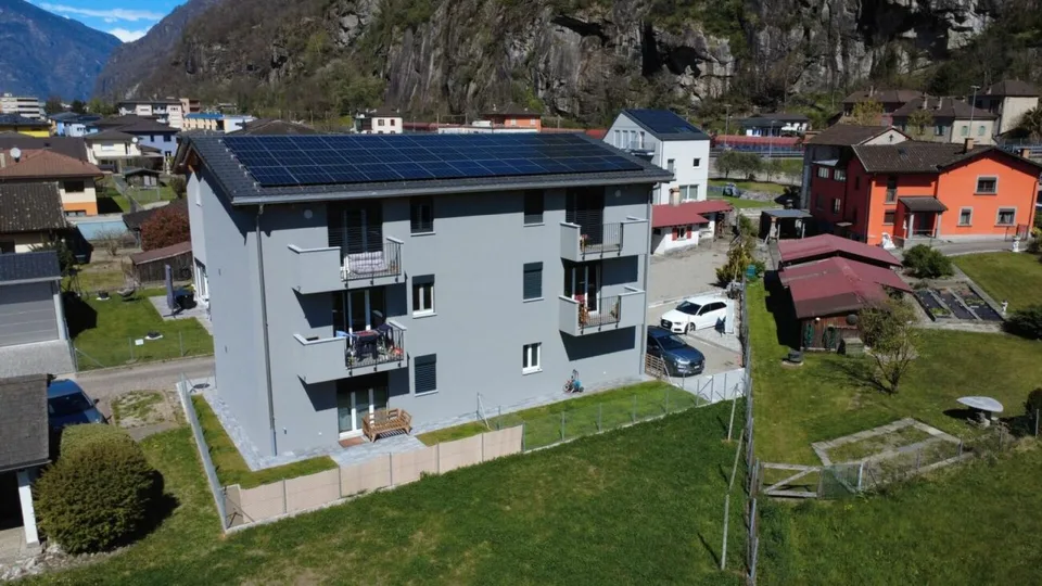 Immeuble d'appartements avec 5 appartements de 2,5 pièces