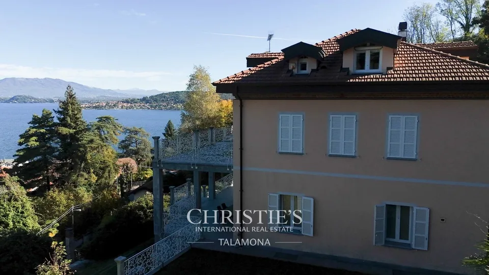 Prestigevilla mit Panoramablick auf den Lago Maggiore ? Meina
