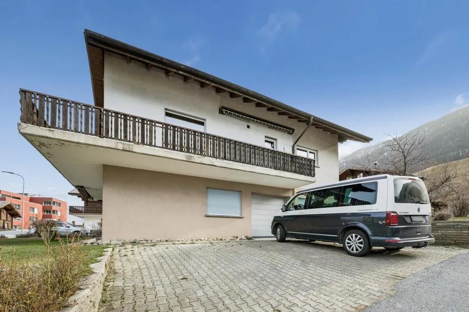 4.5-Zimmer-Gartenwohnung mit Top-Aussicht – Foto 10 von 13