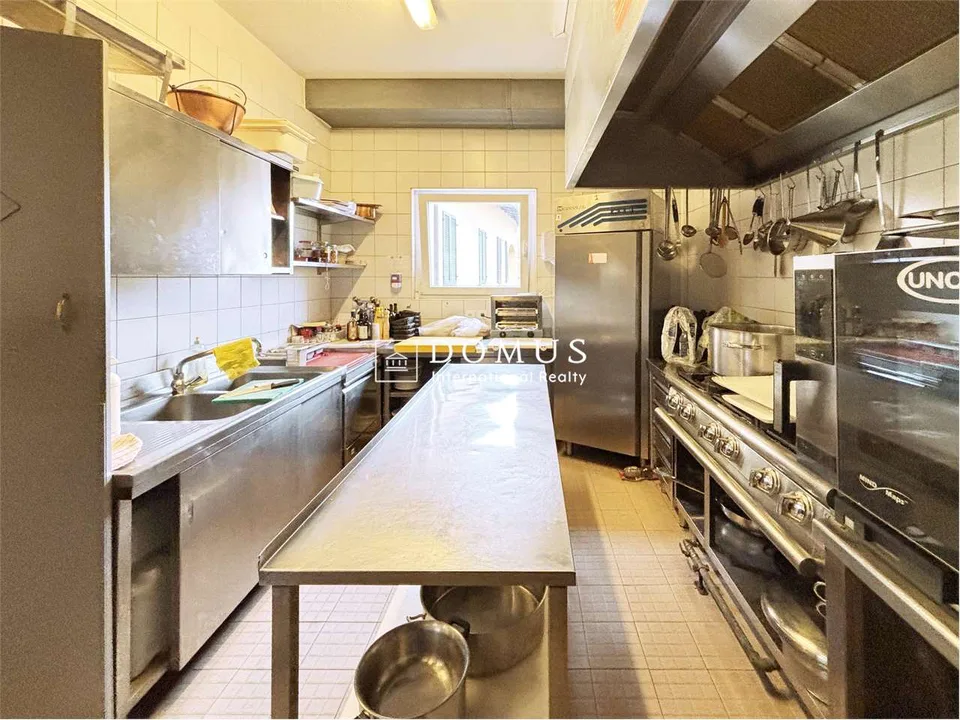 Bar Restaurant mit 5% Rendite – Foto 8 von 13
