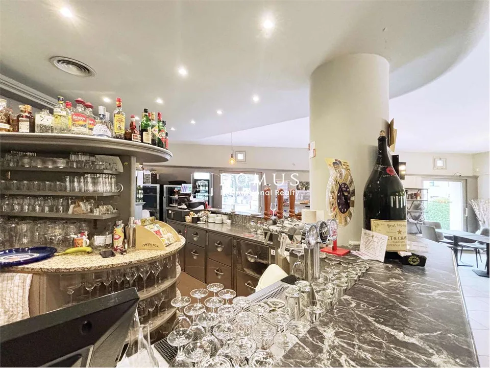 Bar Restaurant mit 5% Rendite