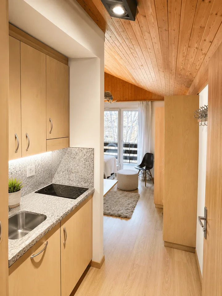 RESERVIERT: Möbliertes Ferien-Studio mit Ski-in, Balkon und Parkplatz
